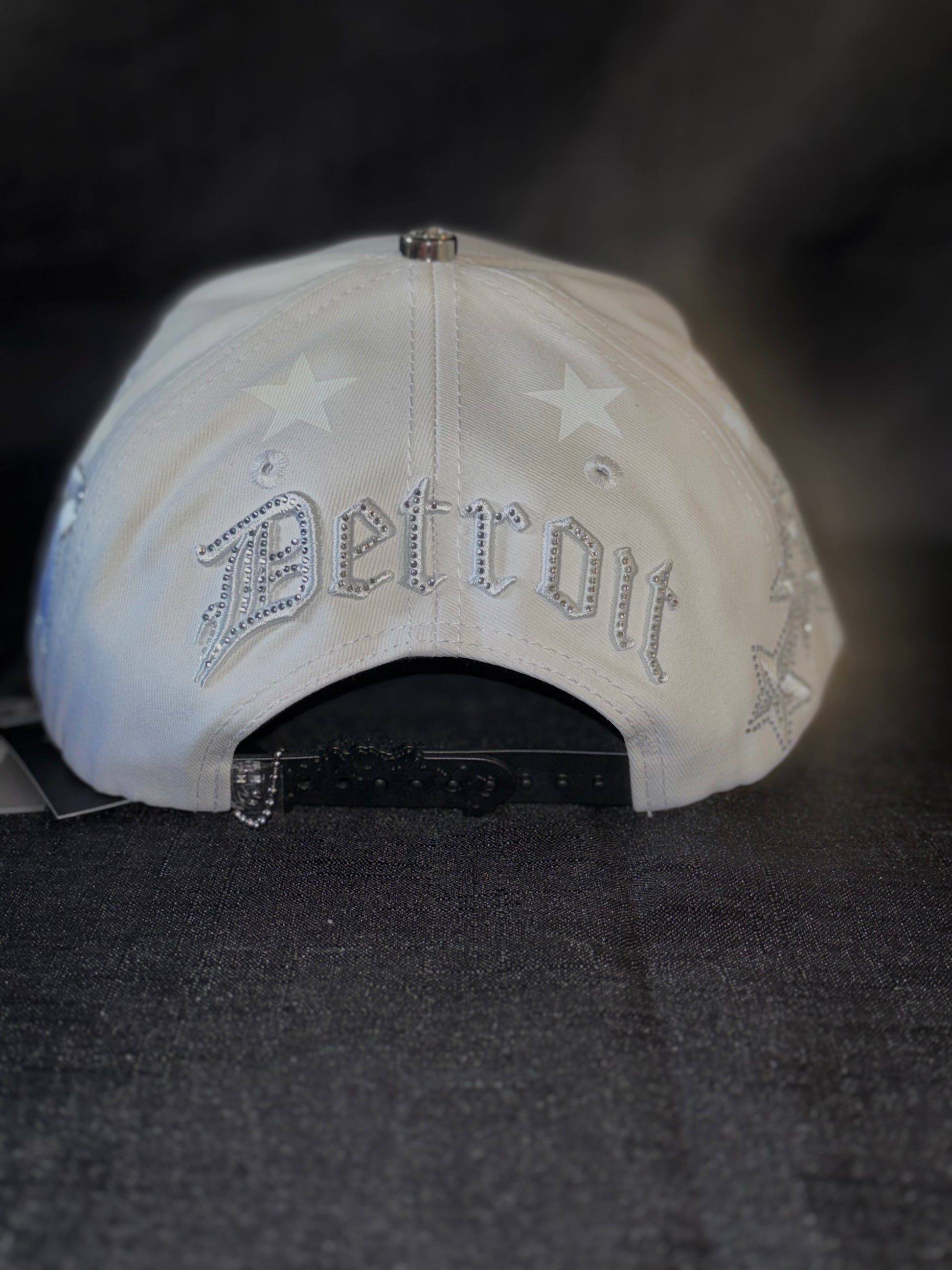 Detroit Blanca con el sol se pone Rosita