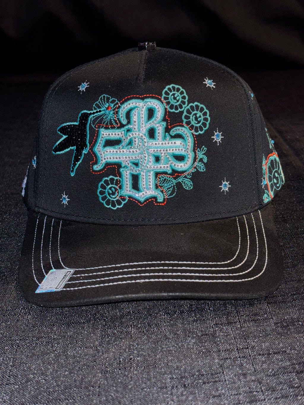 4 B negro & azul
