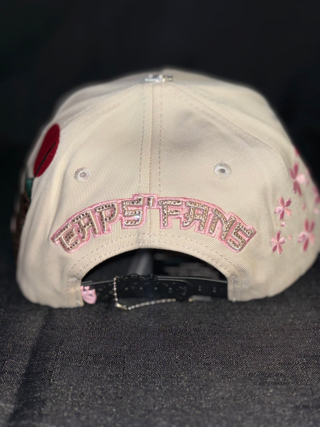 Caps fans Japón