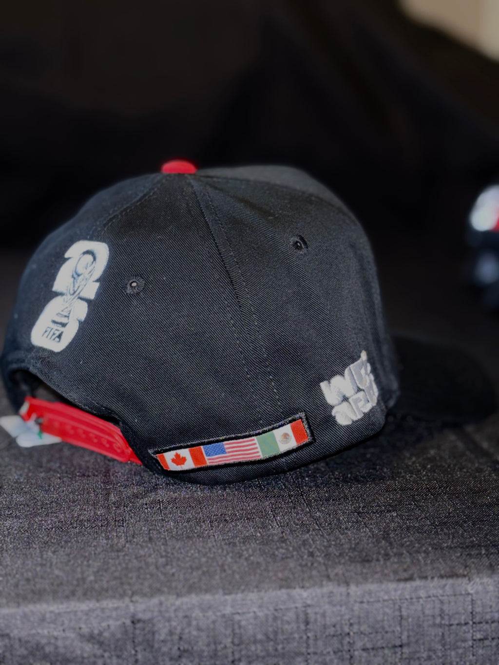 M de México, color negra