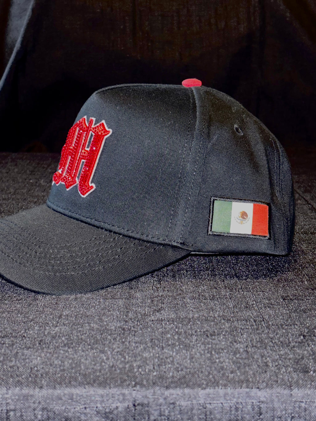 M de México, color negra