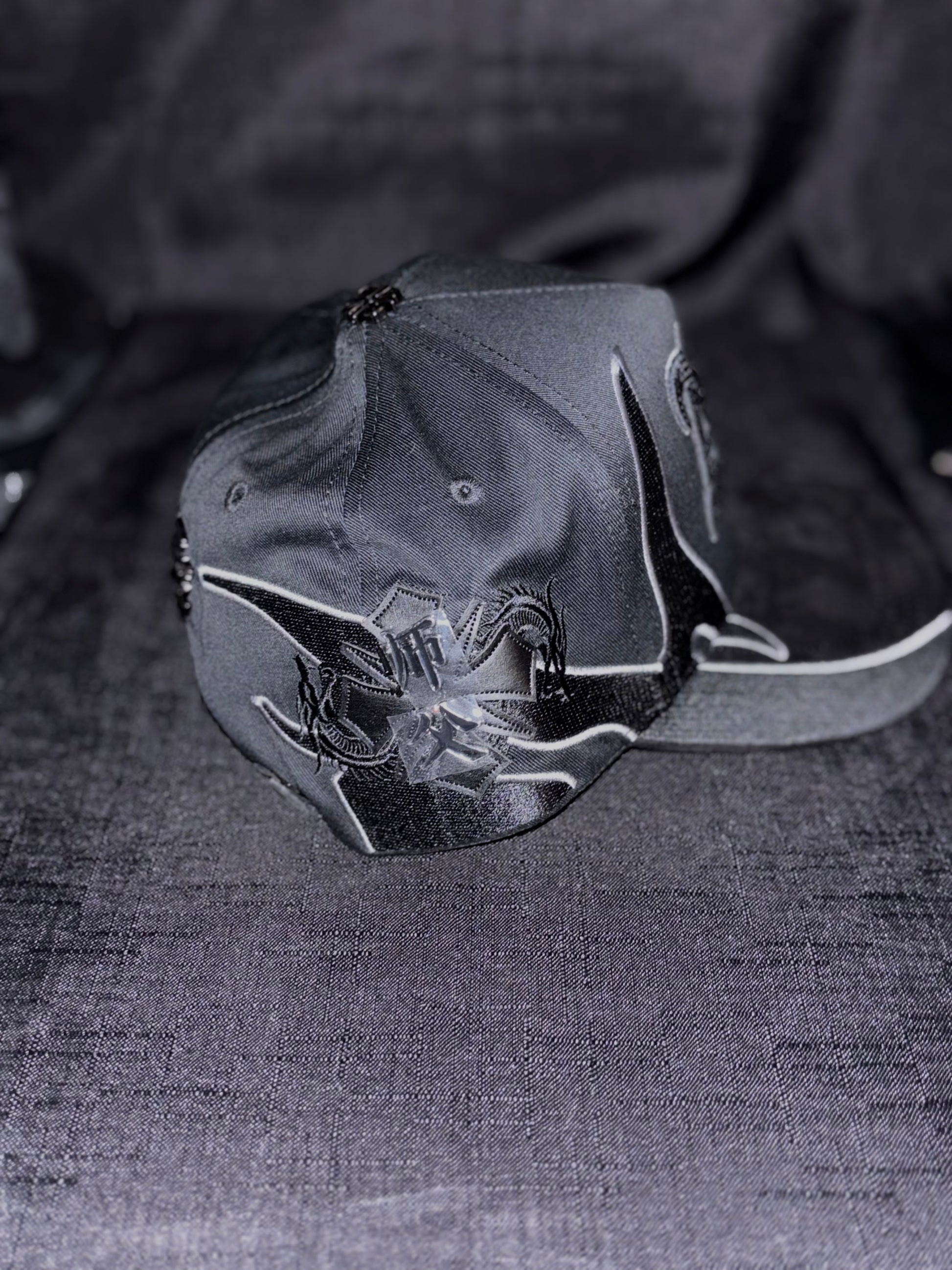 ABz total black